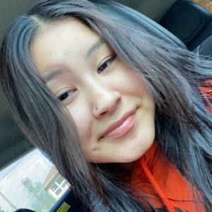 Meet your Posher, Michaela